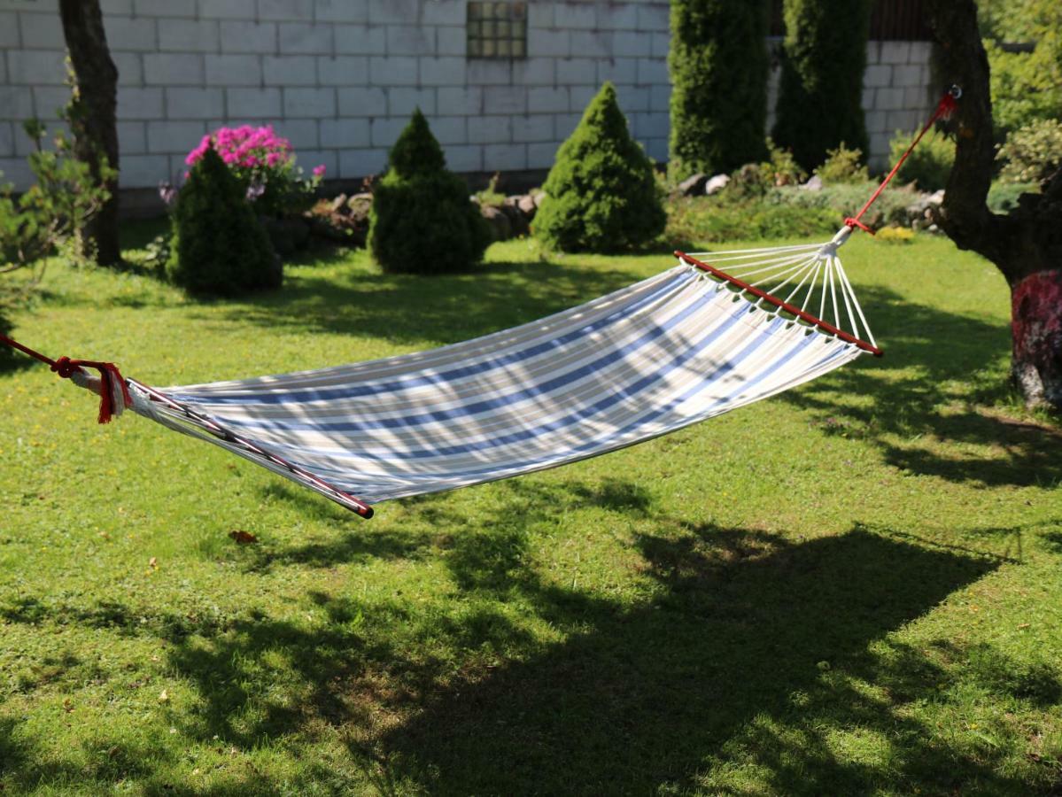 Cozy Summer House With Free Parking Near City Center & Beach Куресааре Екстериор снимка